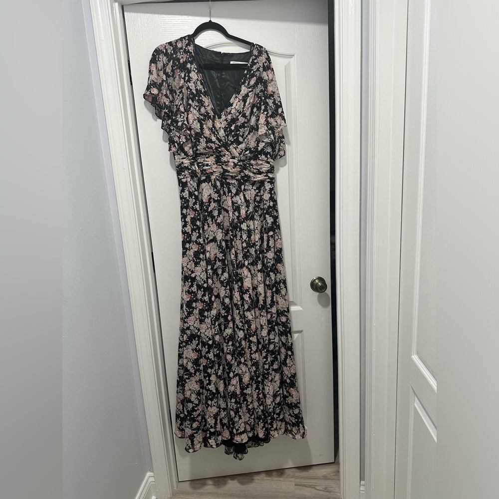 IENNA for Mac Duggal 
Black and Pink Floral Floor Length Dress 
New with Tags